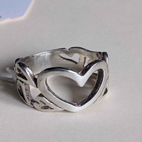 925 Sterling Silver Heart CutOut Ring.